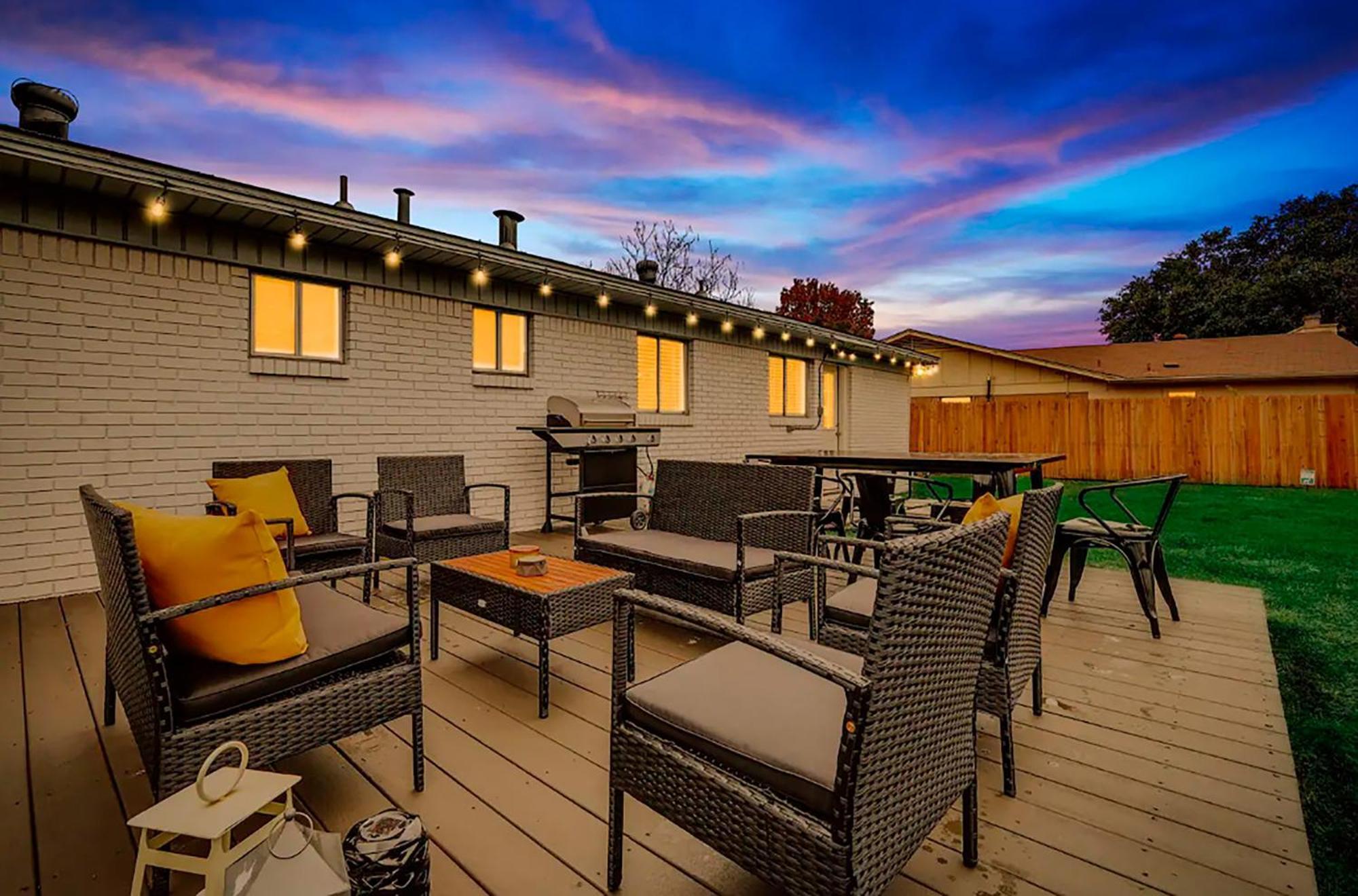 Upscale 3Br 2Ba Cozy Holiday Home With Pool & Grill North Richland Hills Eksteriør billede